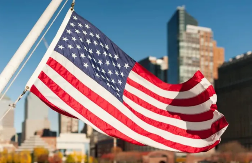 美国入籍考试变革引发争议：新口语部分和多选题形式引起关注-2025 美国入籍考试练习 - 100/128题中英文对照模拟测试